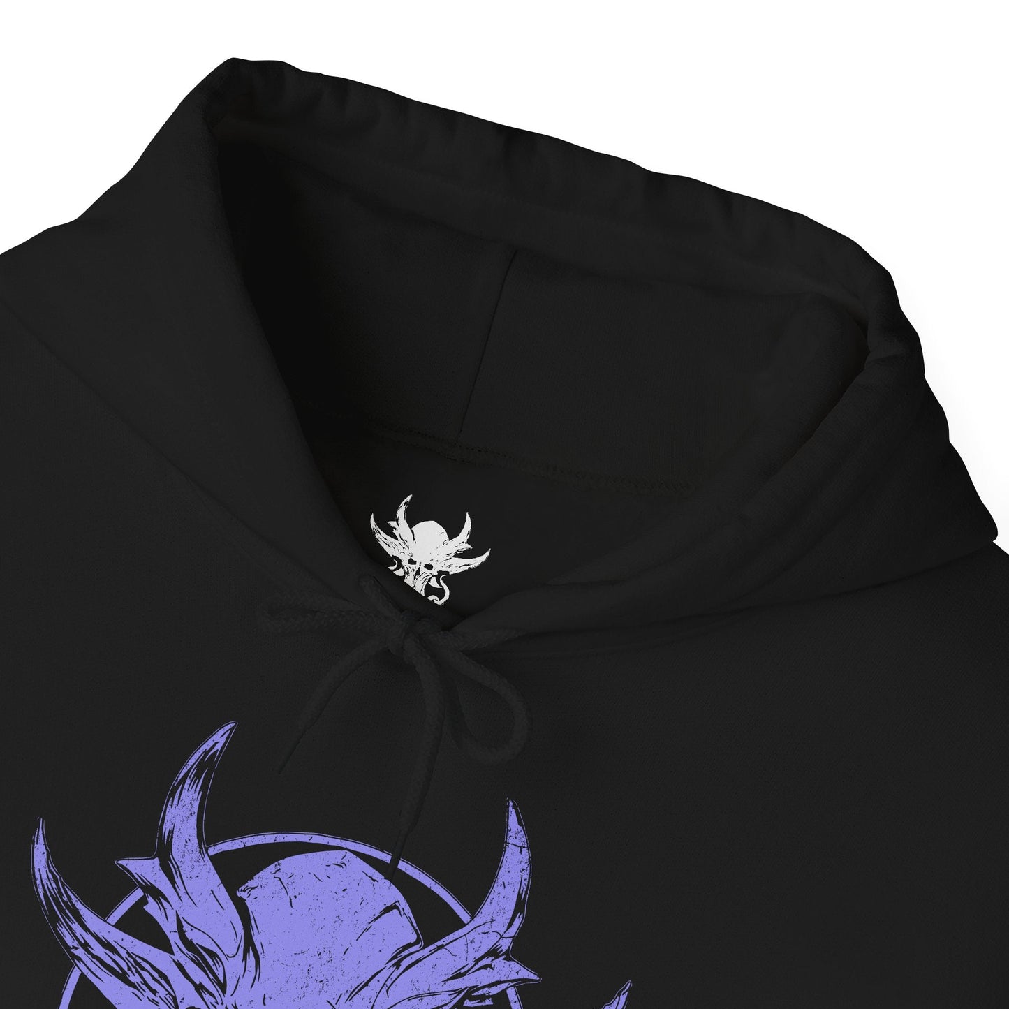 Folded Hooded Sweatshirt featuring The Emperor from Baldur’s Gate 3, depicting the ancient Mind Flayer who walks the path between mentor and manipulator. His glowing eyes and writhing tentacles radiate psionic mastery, capturing the tension of the illithid transformation. This design reflects the cosmic horror and moral ambiguity at the heart of the Emperor’s story.