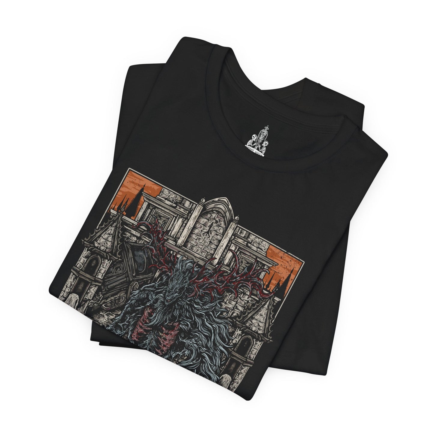 Image 5 of a T-shirt featuring the Cleric Beast from Bloodborne, the towering, malformed nightmare that roams the Great Bridge of Yharnam. Once a holy cleric of the Healing Church, this beast has succumbed to the scourge of the beast plague, its twisted body covered in matted fur and gnarled antlers. With its deafening roars and frenzied strength, the Cleric Beast is a terrifying symbol of Yharnam’s cursed faith. A must-have for fans of Bloodborne’s gothic horror and brutal boss battles.