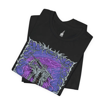 Folded T-shirt featuring Heolstor the Nightlord from Elden Ring Nightreign, a once-fallen knight who rose from a mountain of corpses to curse the world. Ruling the Lands Between after the Shattering, Heolstor commands monsters and champions from other realms, embodying the terror of the Night’s Tide. This design captures the grim majesty of his eternal rule.